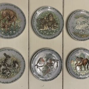 Royal Copenhagen Unger I Naturen Nature's Children